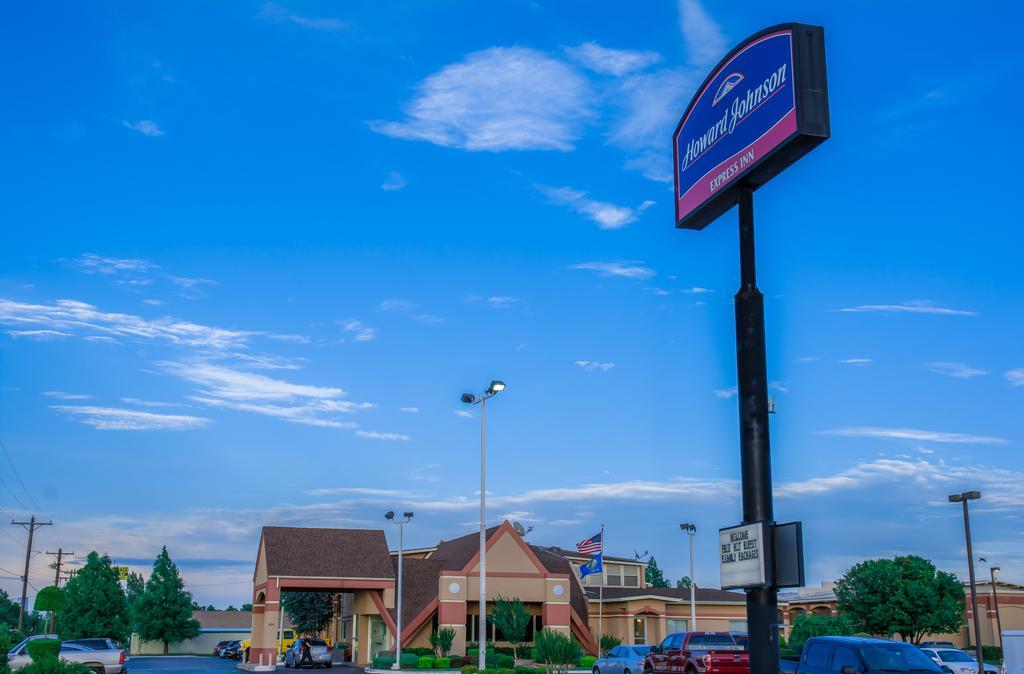 Howard Johnson By Wyndham Oklahoma City Okc Airport, Fairgrounds, I40 Exterior photo