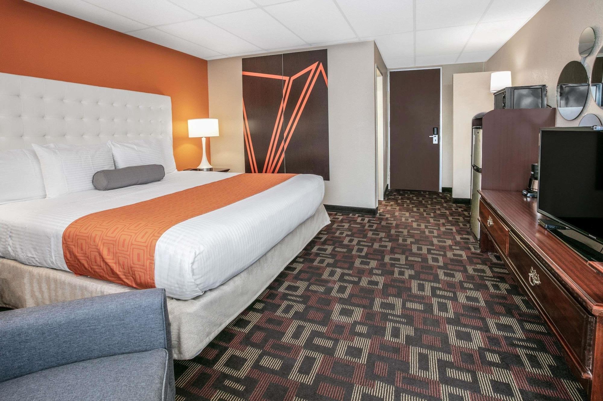 Howard Johnson By Wyndham Oklahoma City Okc Airport, Fairgrounds, I40 Exterior photo